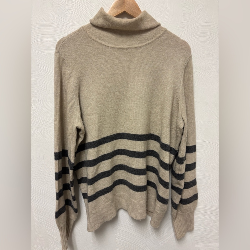 Michael Kors women’s sweater - Picture 1 of 6